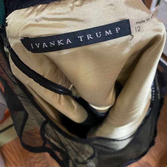 Black dress w/ lace & sheer top size 12 Ivanka Trump great condition! Flattering - Picture 12 of 12